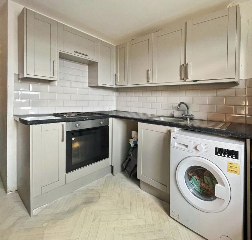 Property photo 2 of 7 Photo 2