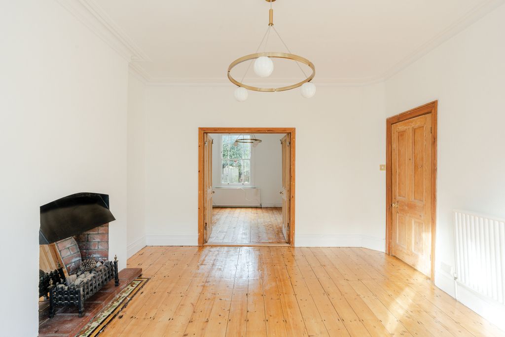 Property photo 2 of 23 Photo 2