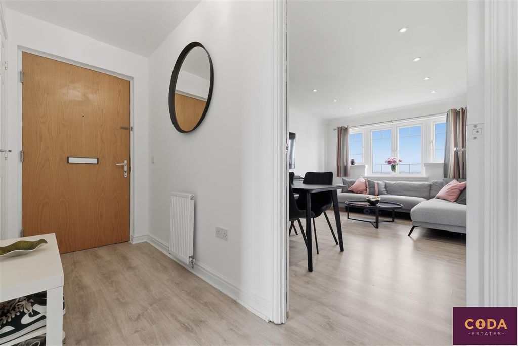 Property photo 2 of 18 4m2A3222.Jpg