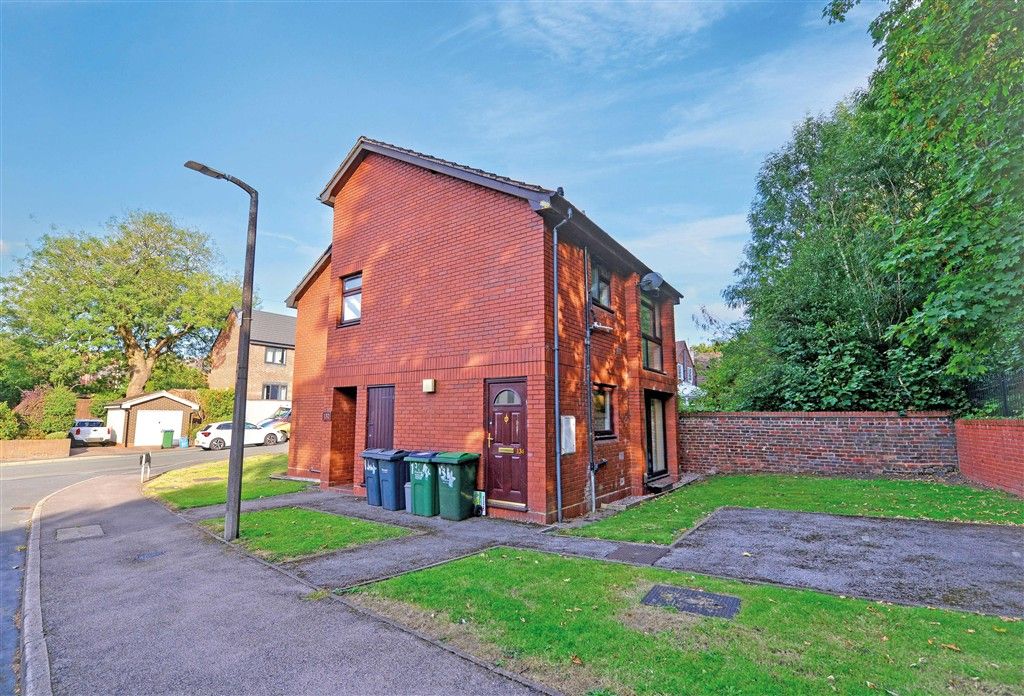 Property photo 1 of 5