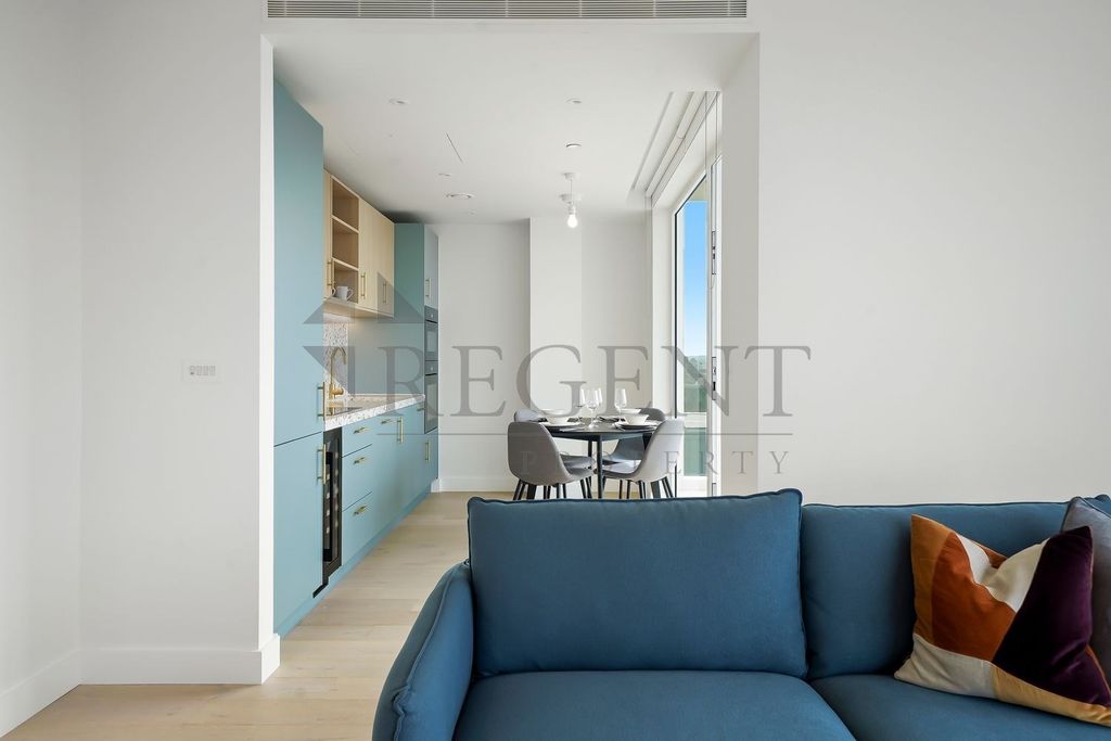 Property photo 3 of 14 Open Plan