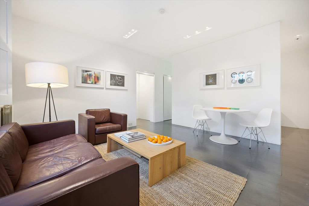 Property photo 1 of 10 Image