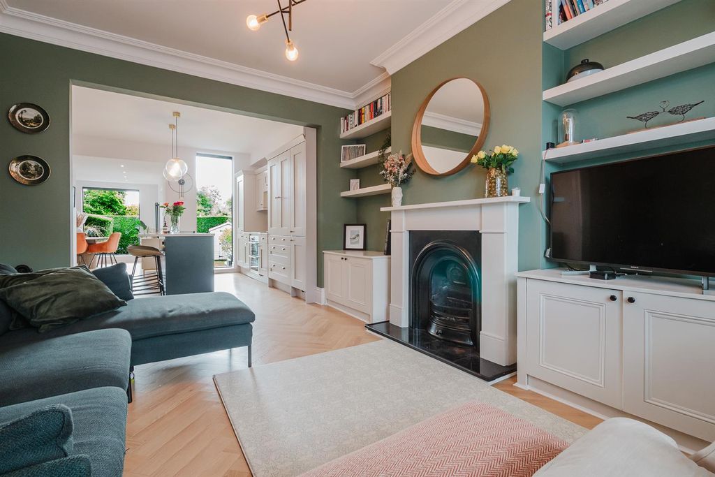 Property photo 2 of 36 Open Plan Living, Dining Room And Kitchen