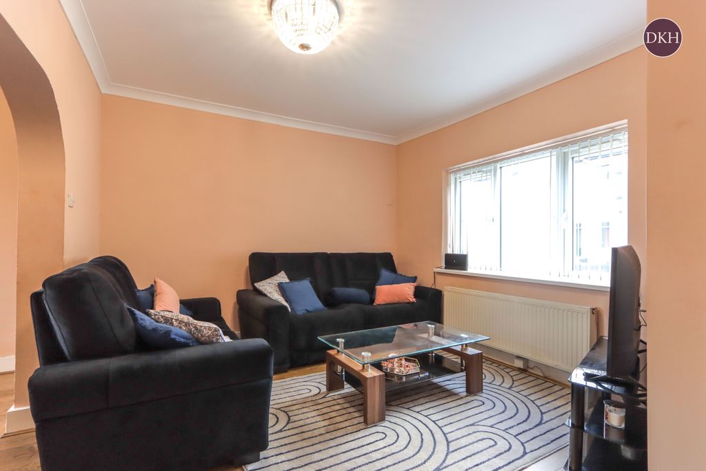 Property photo 3 of 11 Picture No. 07