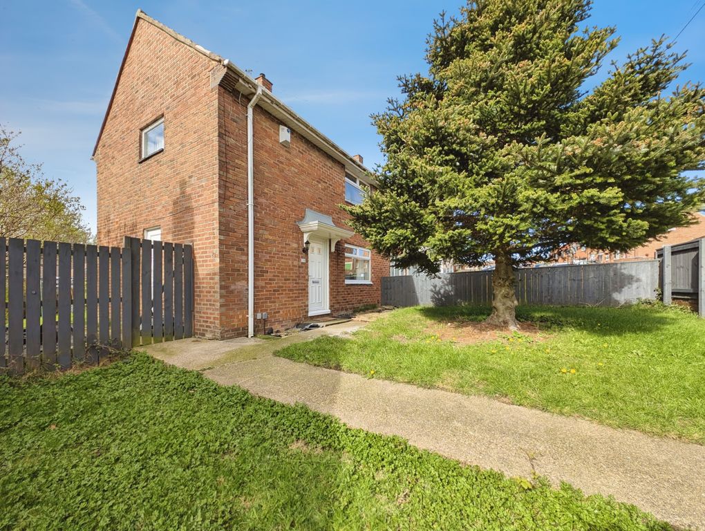 Property photo 1 of 15 Front