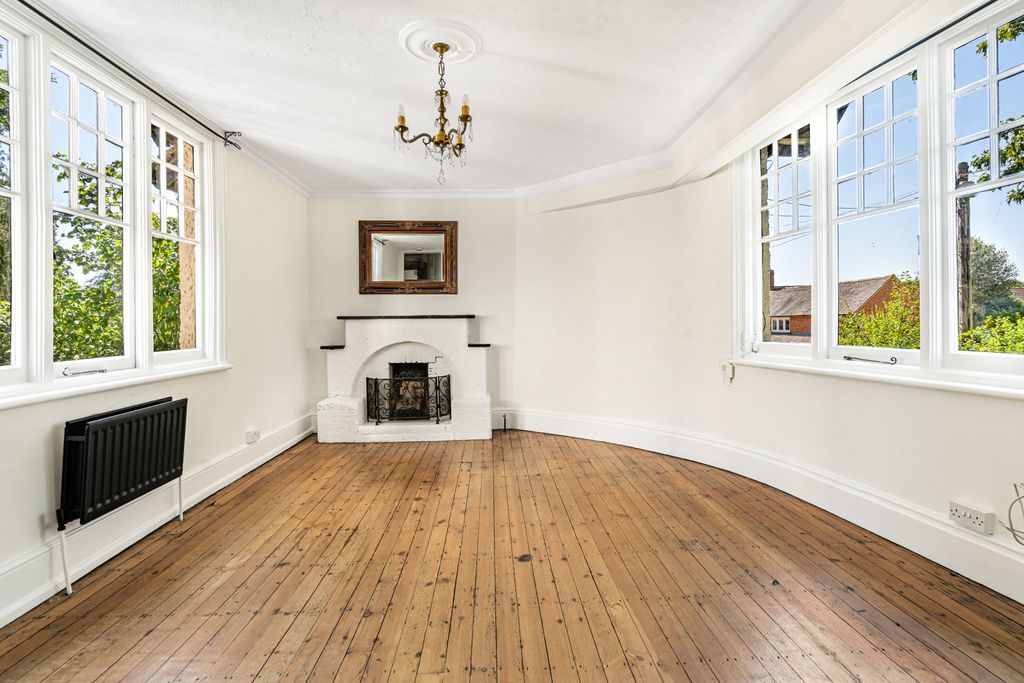 Property photo 2 of 19 3_89824.Jpg