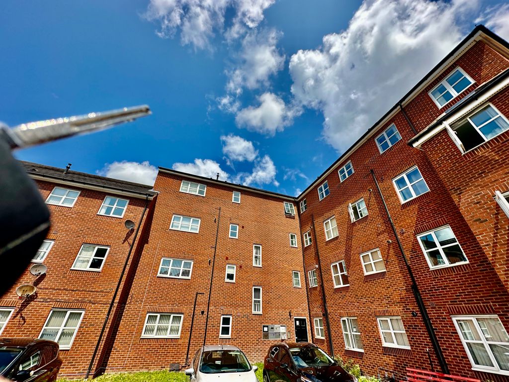 Property photo 1 of 7