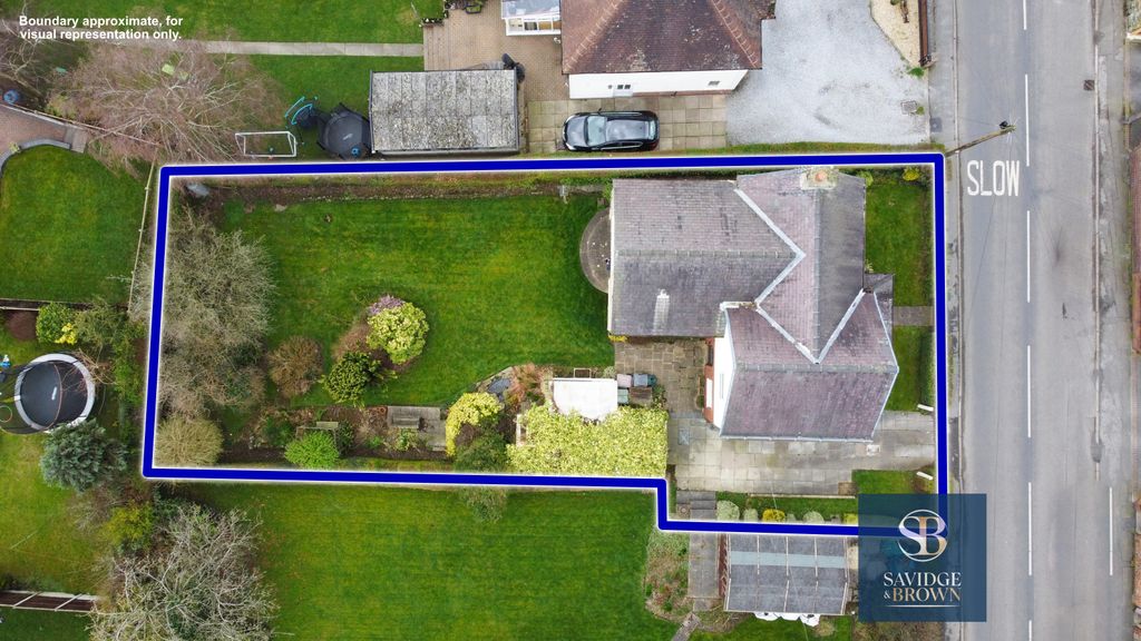 Property photo 3 of 44 Gallery