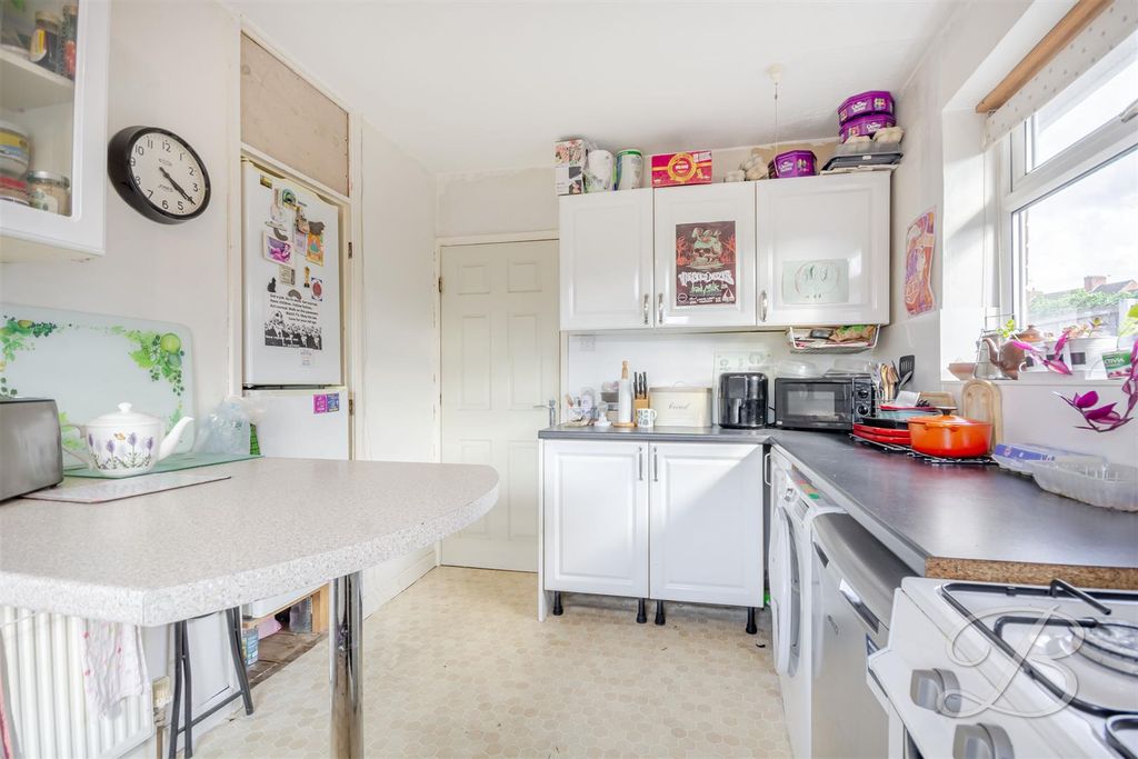 Property photo 3 of 29 Ccltd-12.Jpg