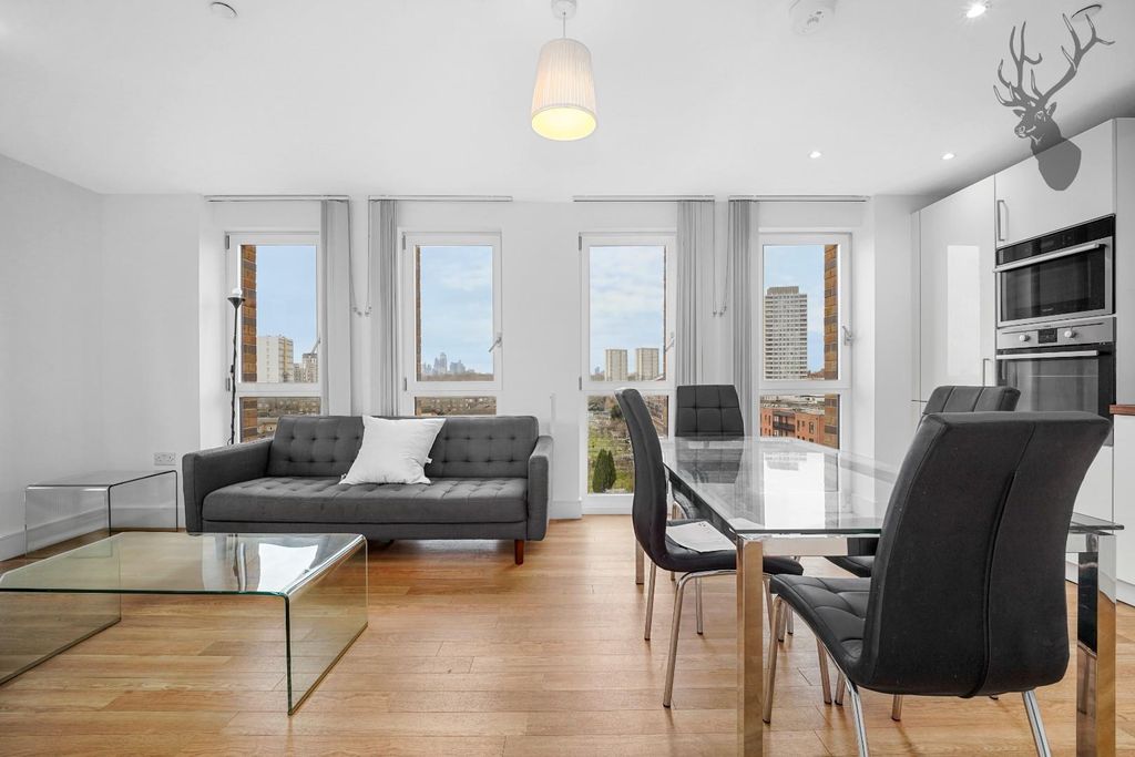 Property photo 1 of 26