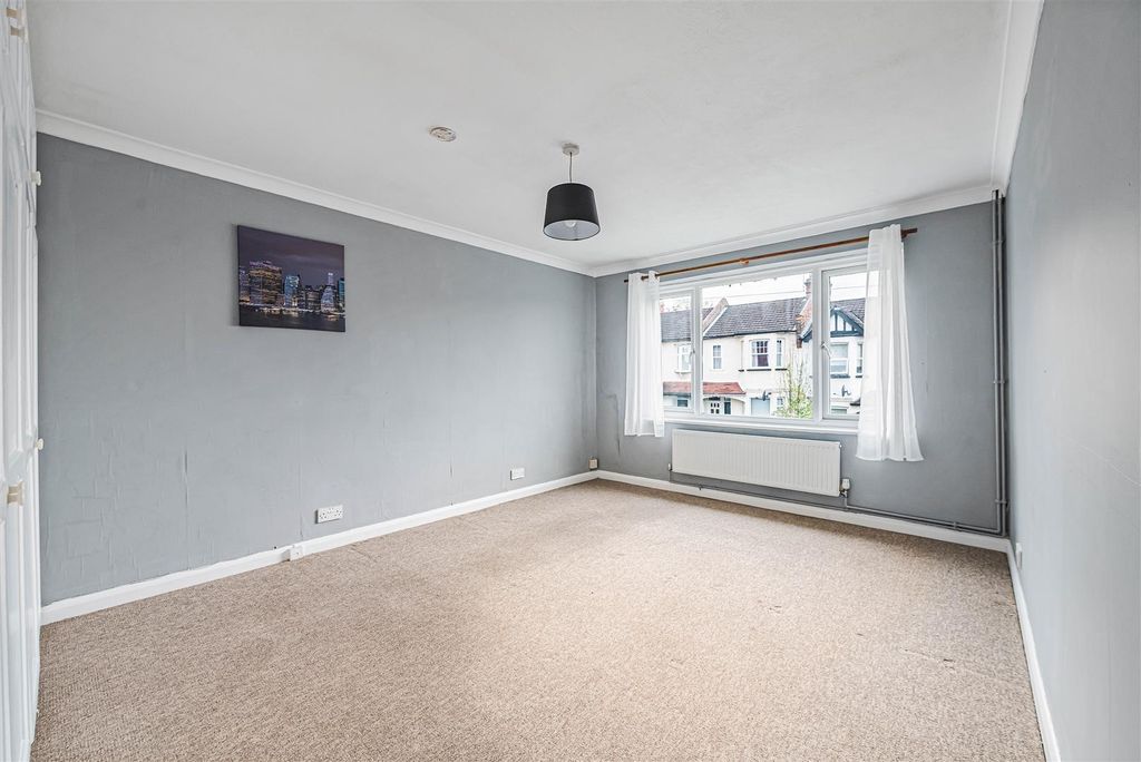 Property photo 3 of 9 1_67888.Jpg