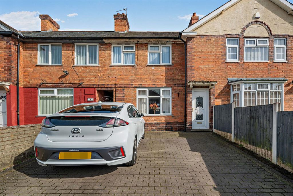 Property photo 1 of 14 8685141-Exterior04-800.Jpg