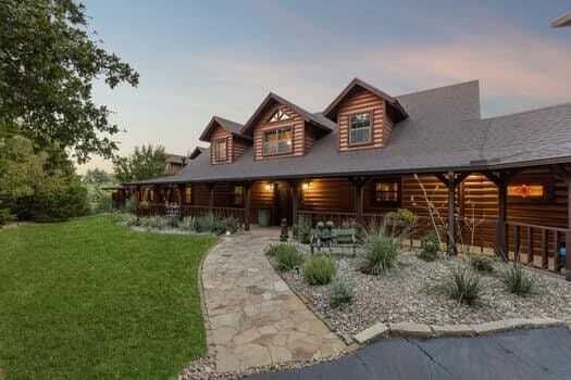 Property photo 1 of 31