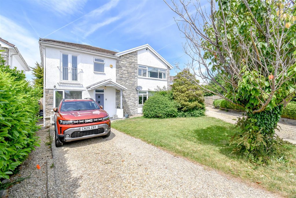Property photo 1 of 36
