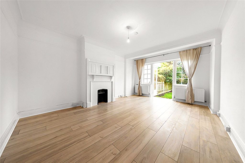 Property photo 1 of 18 Picture No. 50