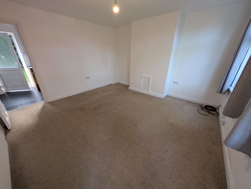 Property photo 3 of 11 Photo 24