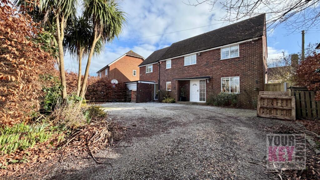 Property photo 1 of 40