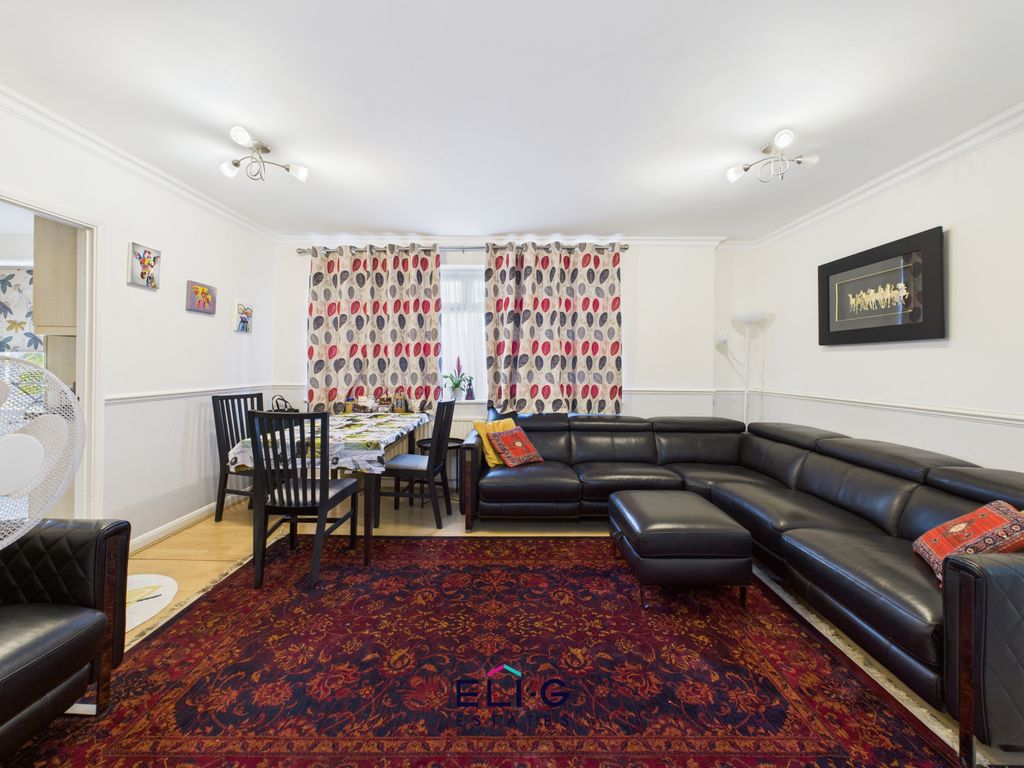 Property photo 3 of 10 Gallery