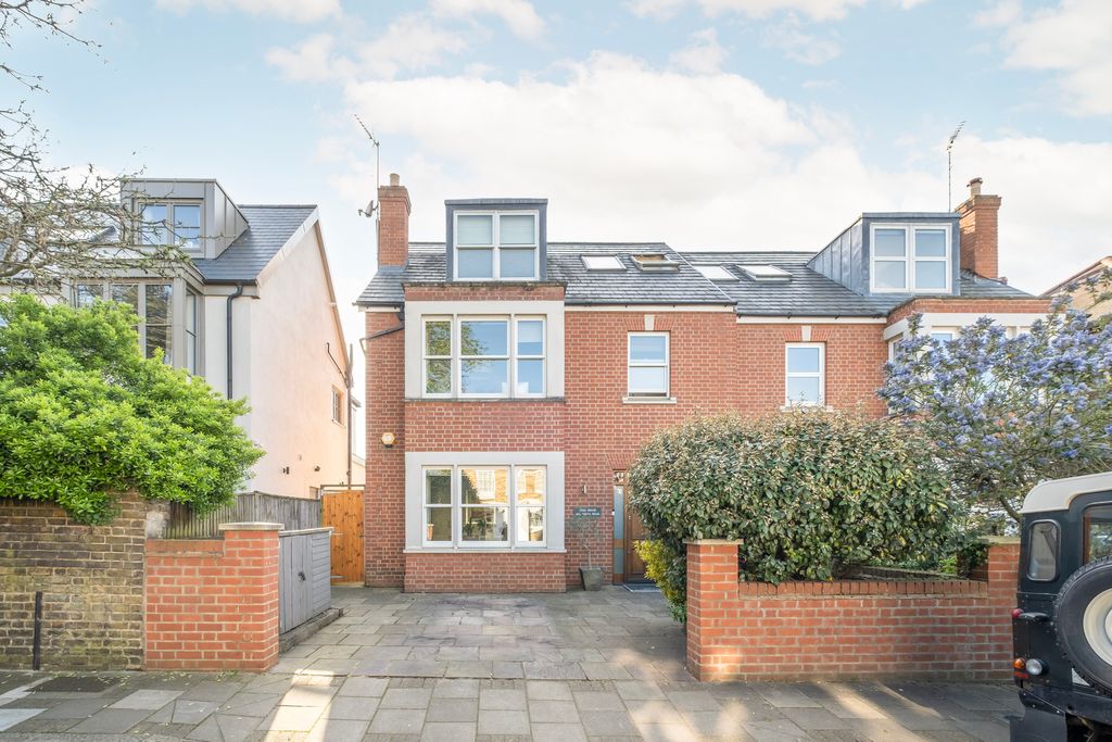 Property photo 1 of 14