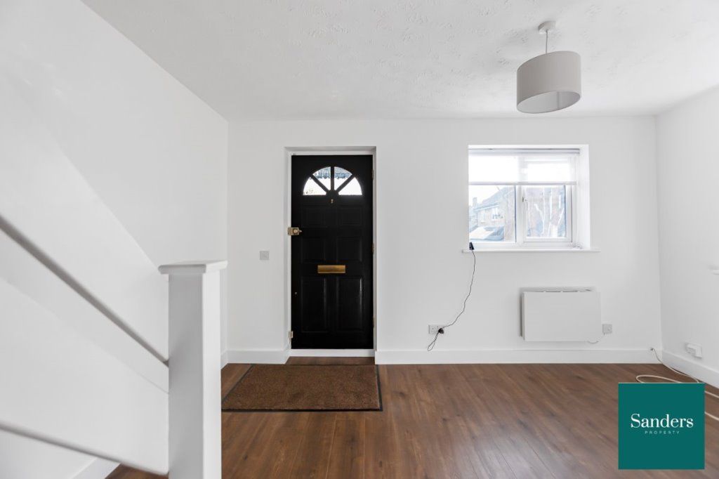 Property photo 2 of 23