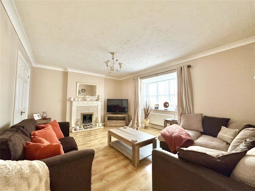 Property photo 3 of 35 Picture No. 26