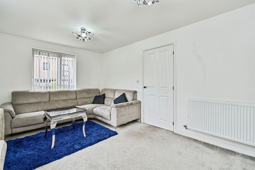 Property photo 3 of 25