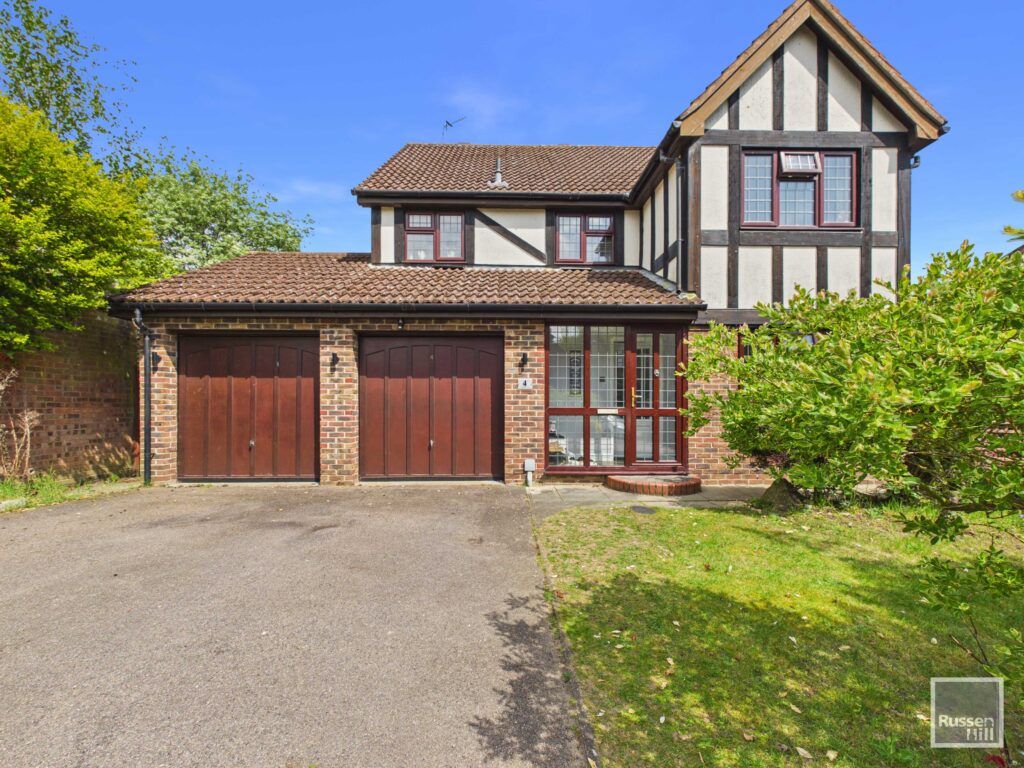 Property photo 1 of 18