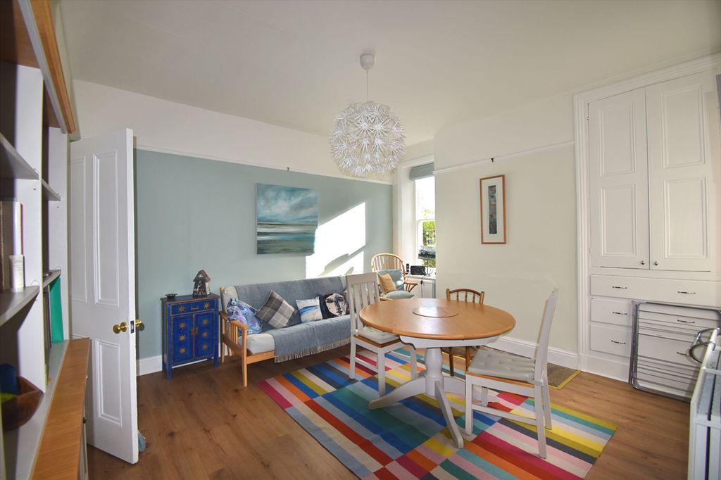 Property photo 3 of 24 Family / Dining Room