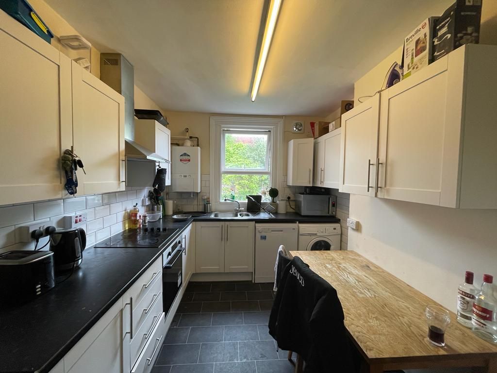 Property photo 2 of 4