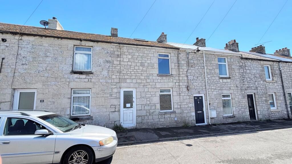 Property photo 1 of 18