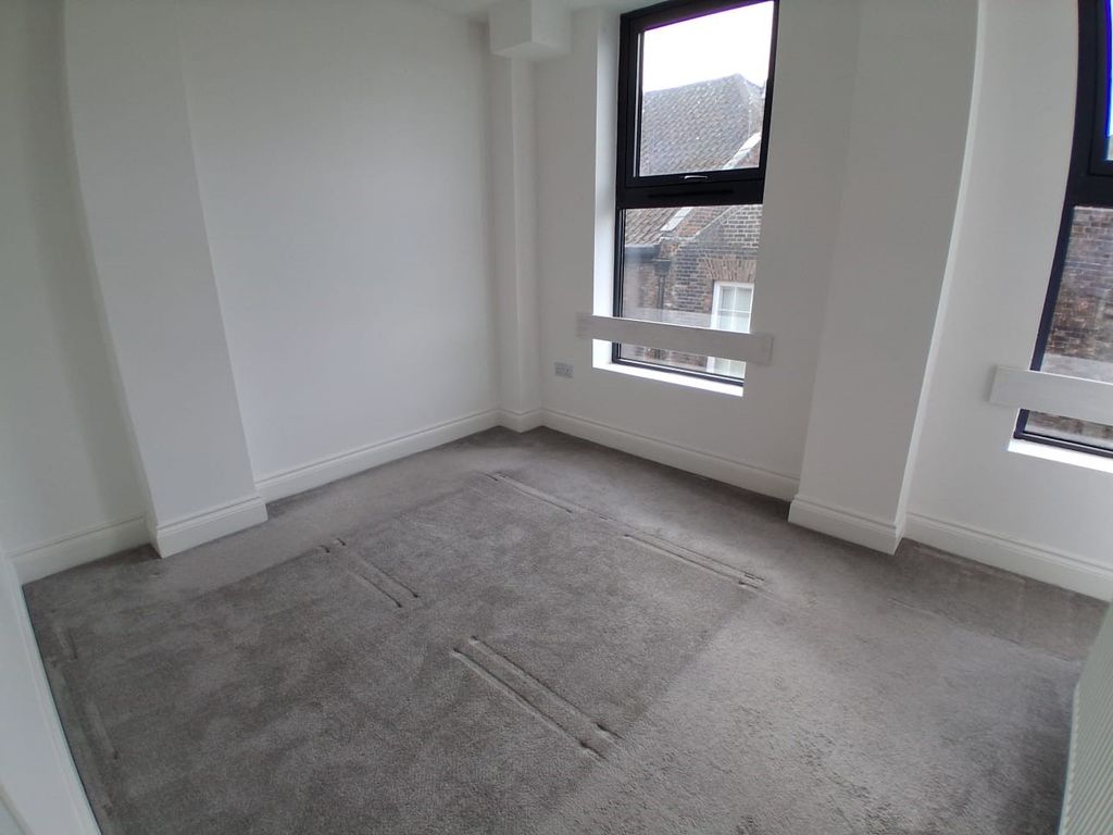 Property photo 3 of 4 Bedroom