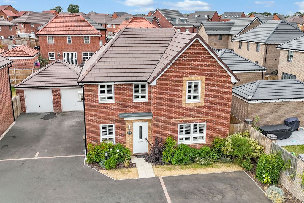 Property photo 1 of 27