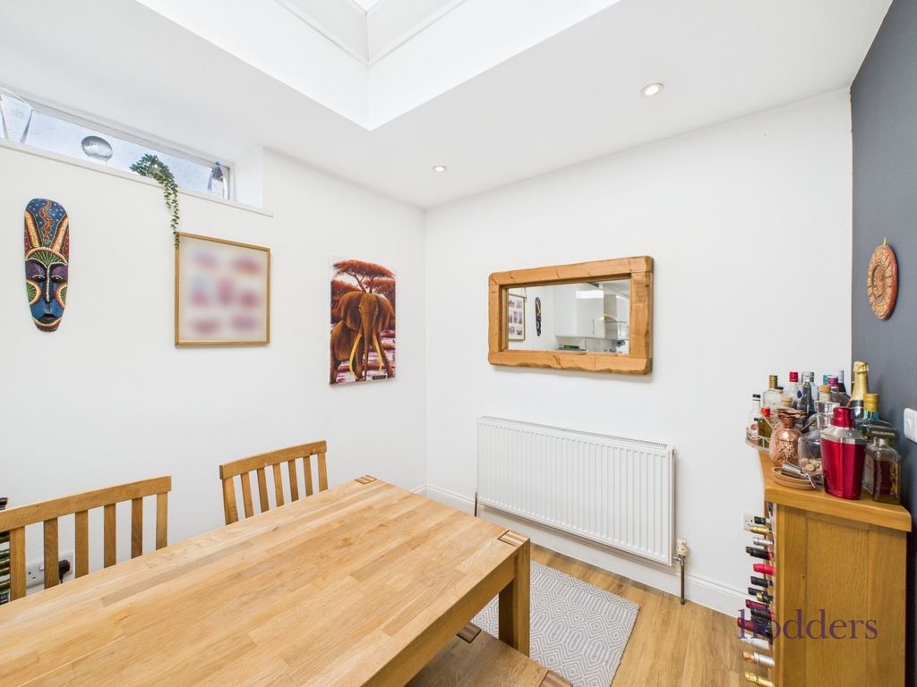 Additional image 11 of 1 bed maisonette to rentChapel Grove, Addlestone, Surrey KT15