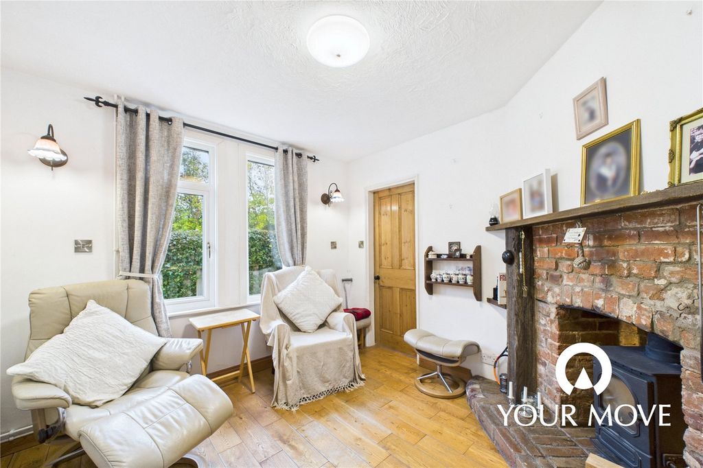 Property photo 2 of 19 Picture No. 05