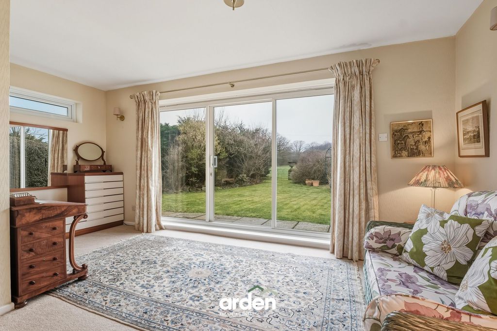 Property photo 3 of 14