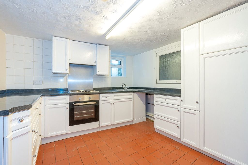 Property photo 2 of 15 Picture No. 08