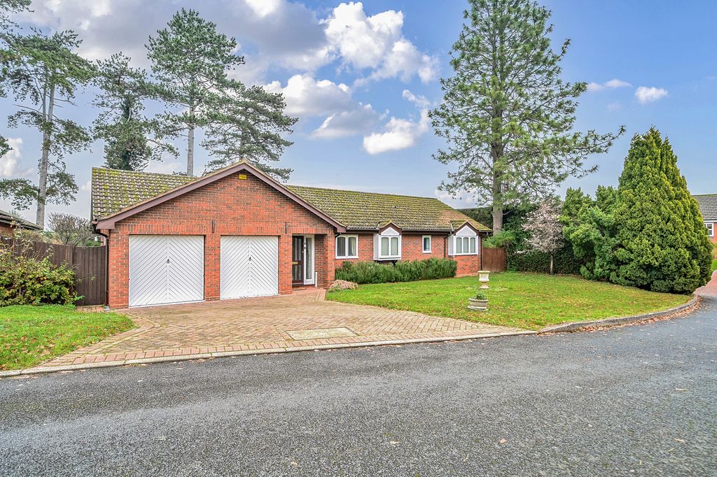 Property photo 1 of 20