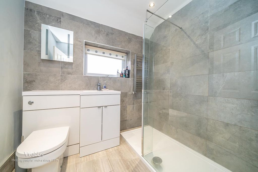 Property photo 3 of 21 Â© Webbs Estate Agents Â© (54 Of 142).Jpg