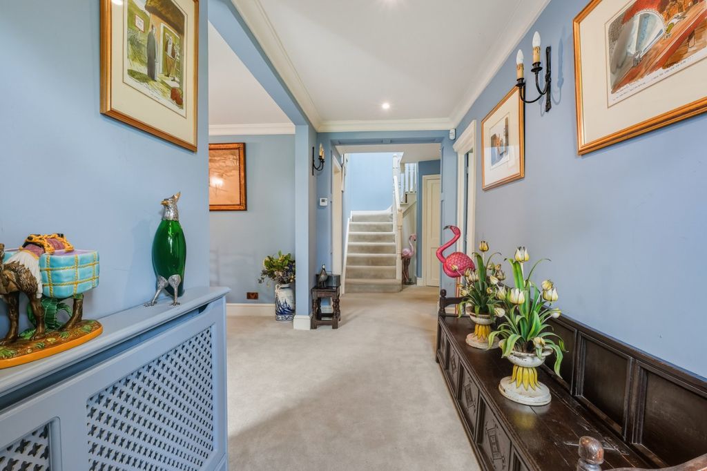 Property photo 3 of 18 Reception Hall