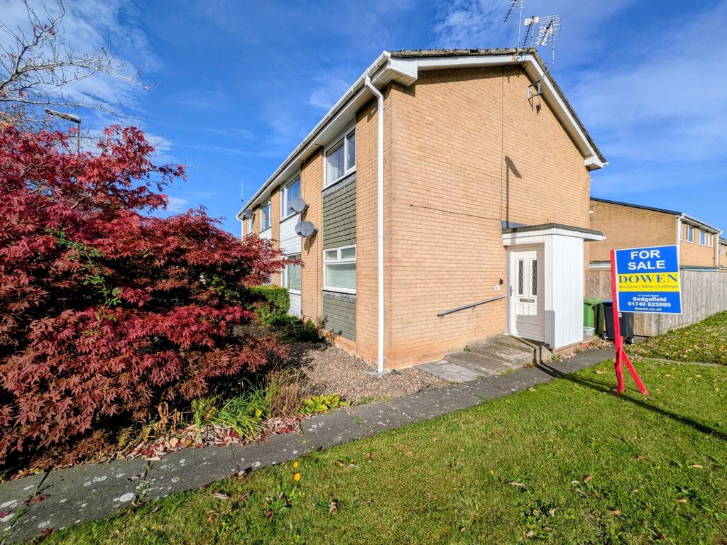 Property photo 1 of 8 1000001272