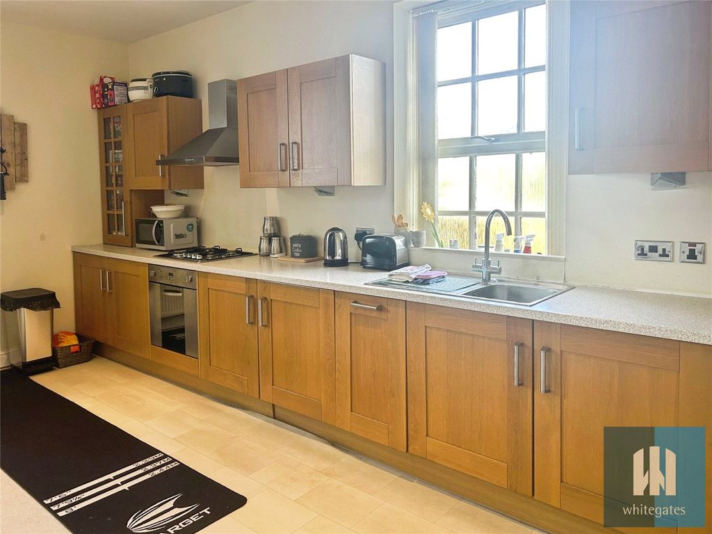 Property photo 3 of 12 Picture No. 20