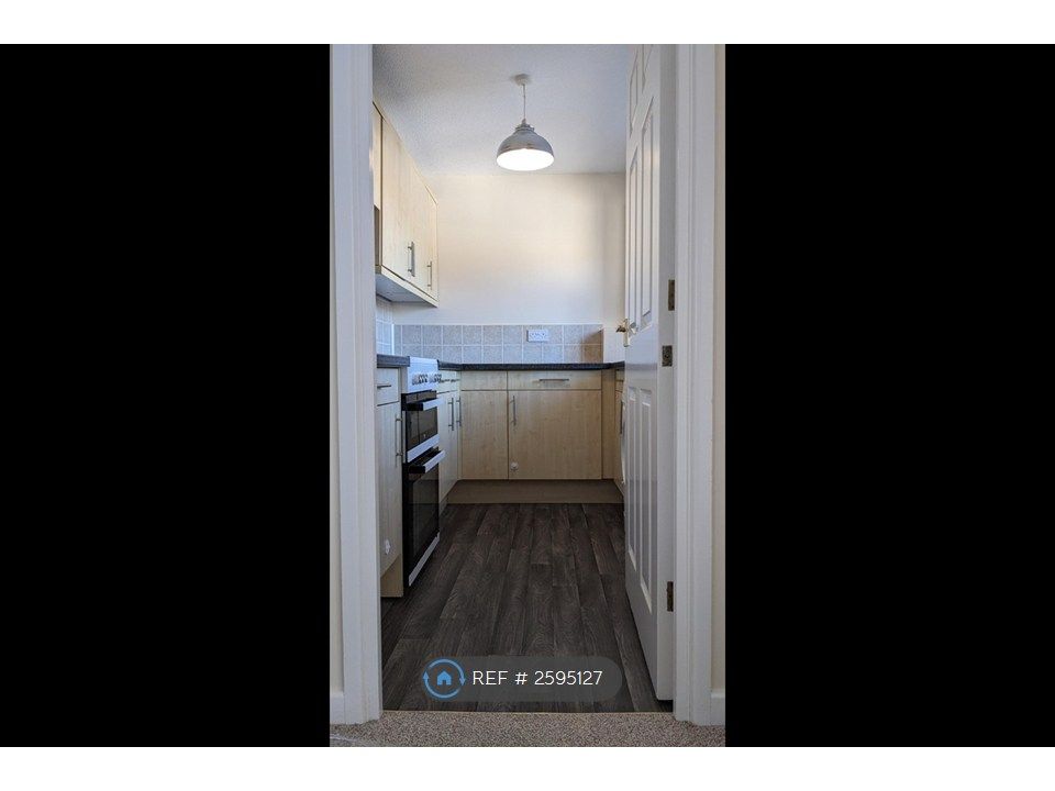 Property photo 3 of 9