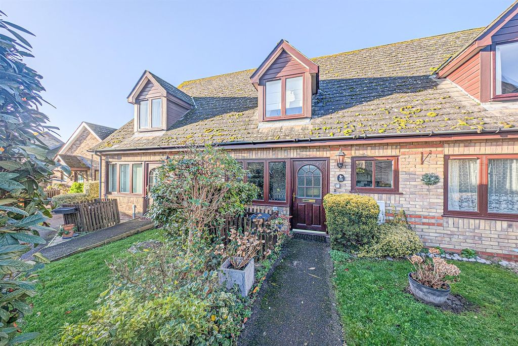 Property photo 1 of 14 Pxl_20251219_104156446.Raw-01. Front.Jpg