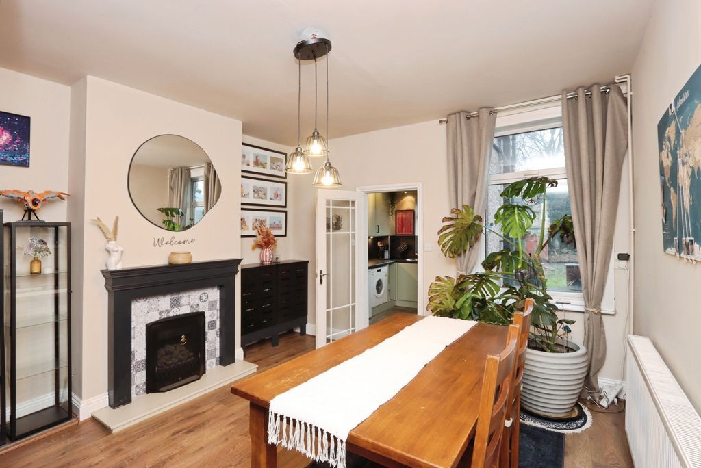 Property photo 3 of 20 Pbox-Img.Jpg