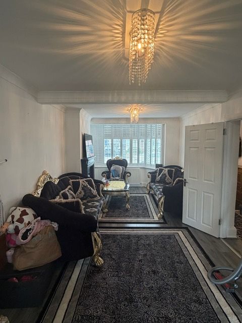 Property photo 2 of 10 Gallery