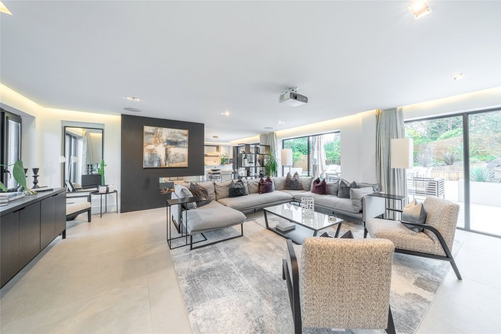 Property photo 2 of 23 Picture No. 23