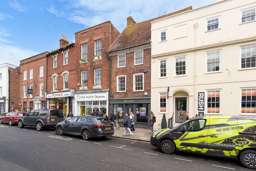 Property photo 1 of 21