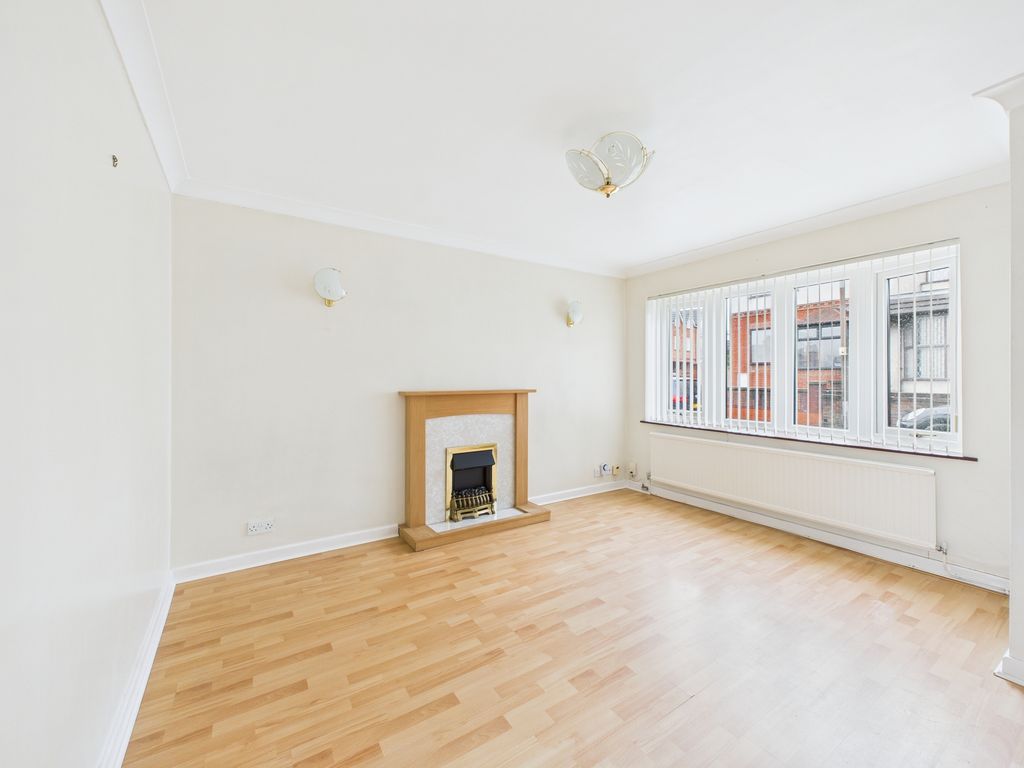 Property photo 3 of 25