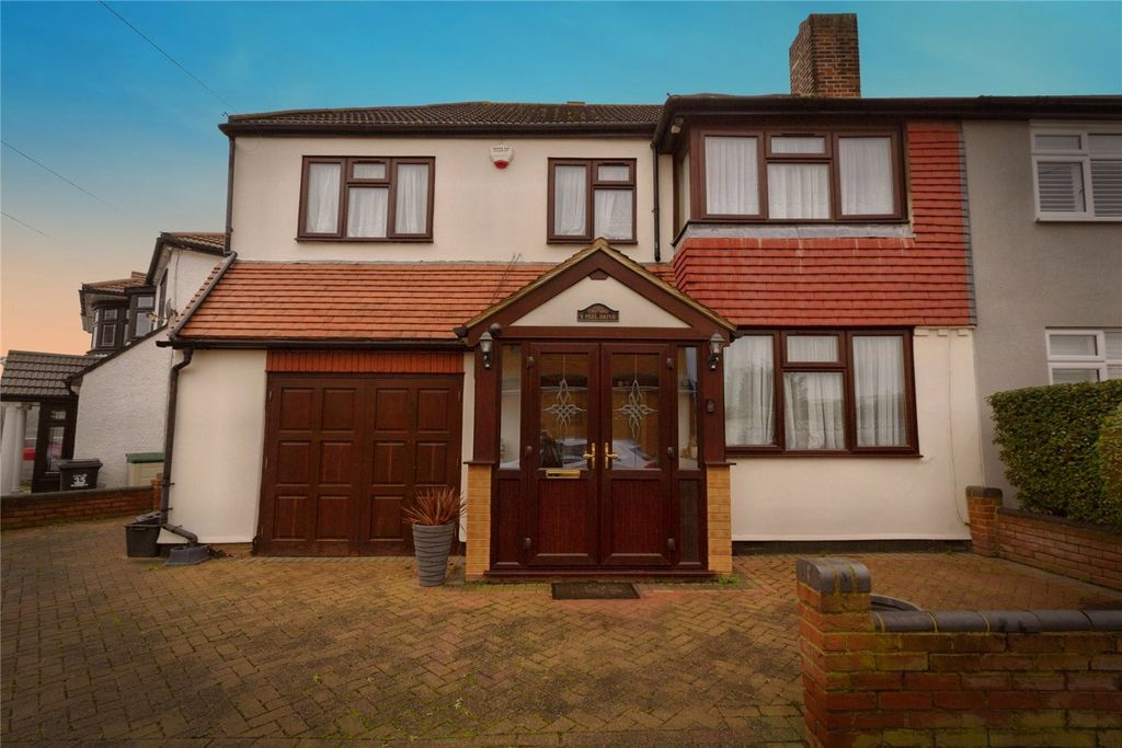 Property photo 1 of 23 Picture No. 27