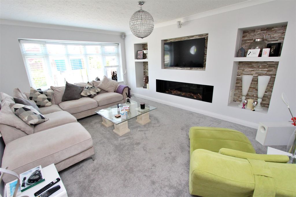 Property photo 2 of 20 Img_8923.Jpg